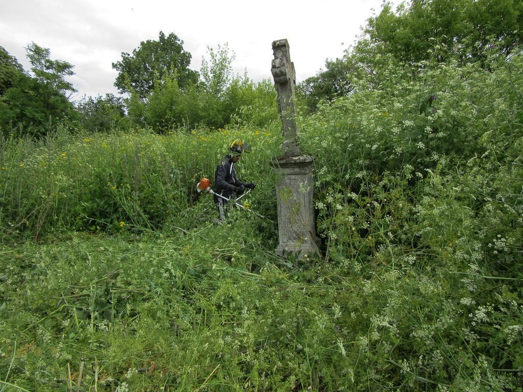 Bolesławianie ponownie ratowali polskie nekropolie na Kresach