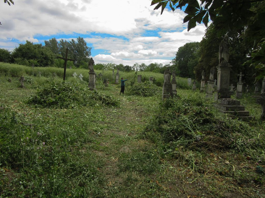 Bolesławianie ponownie ratowali polskie nekropolie na Kresach