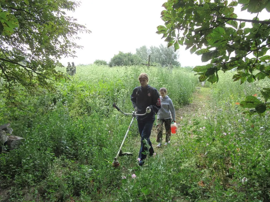 Bolesławianie ponownie ratowali polskie nekropolie na Kresach