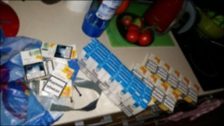 Wpadł z nielegalnym tytoniem i alkoholem