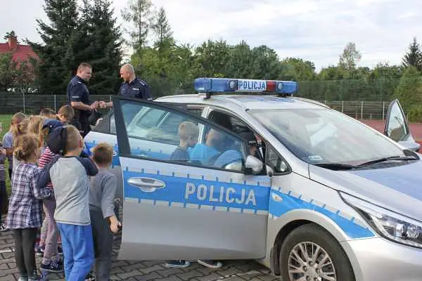 „Bezpieczna droga do szkoły” w Biernej i Sulikowie