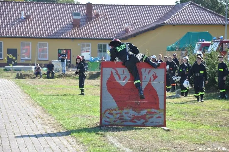 Powiatowe Zawody Sportowo-Pożarnicze Trzebień 2015