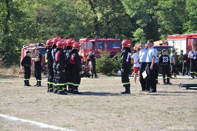 Powiatowe Zawody Sportowo-Pożarnicze Trzebień 2015