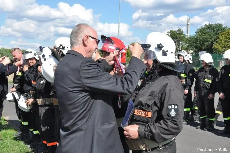 Powiatowe Zawody Sportowo-Pożarnicze Trzebień 2015