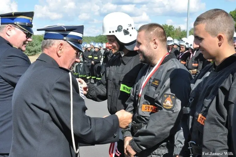 Powiatowe Zawody Sportowo-Pożarnicze Trzebień 2015