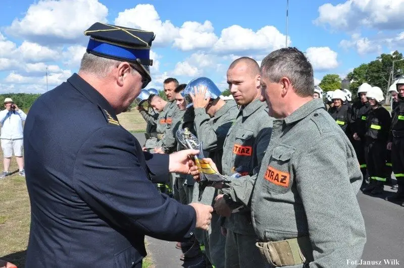 Powiatowe Zawody Sportowo-Pożarnicze Trzebień 2015