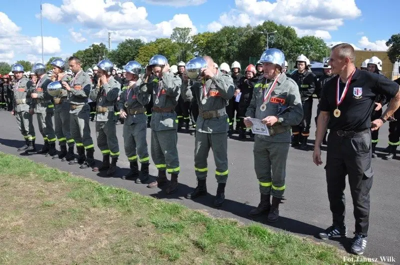 Powiatowe Zawody Sportowo-Pożarnicze Trzebień 2015