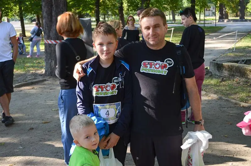 Policjanci wzięli udział w Parkowej Gonitwie