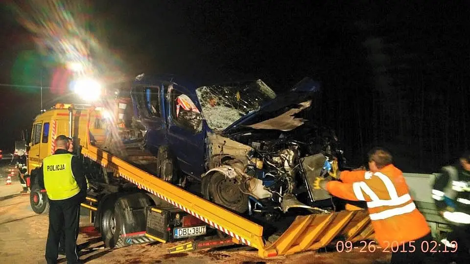 Samochód dachował na A4