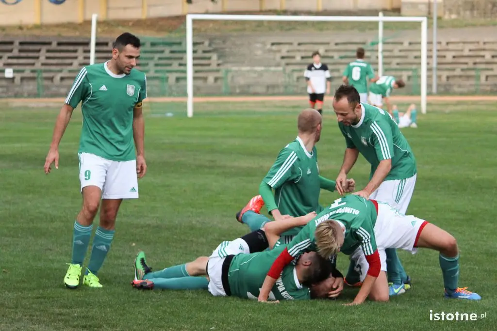 BKS przegrał z Olimpią Kowary 2:3