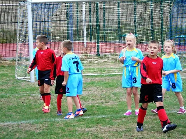 Sportowy maraton w SP w Ocicach