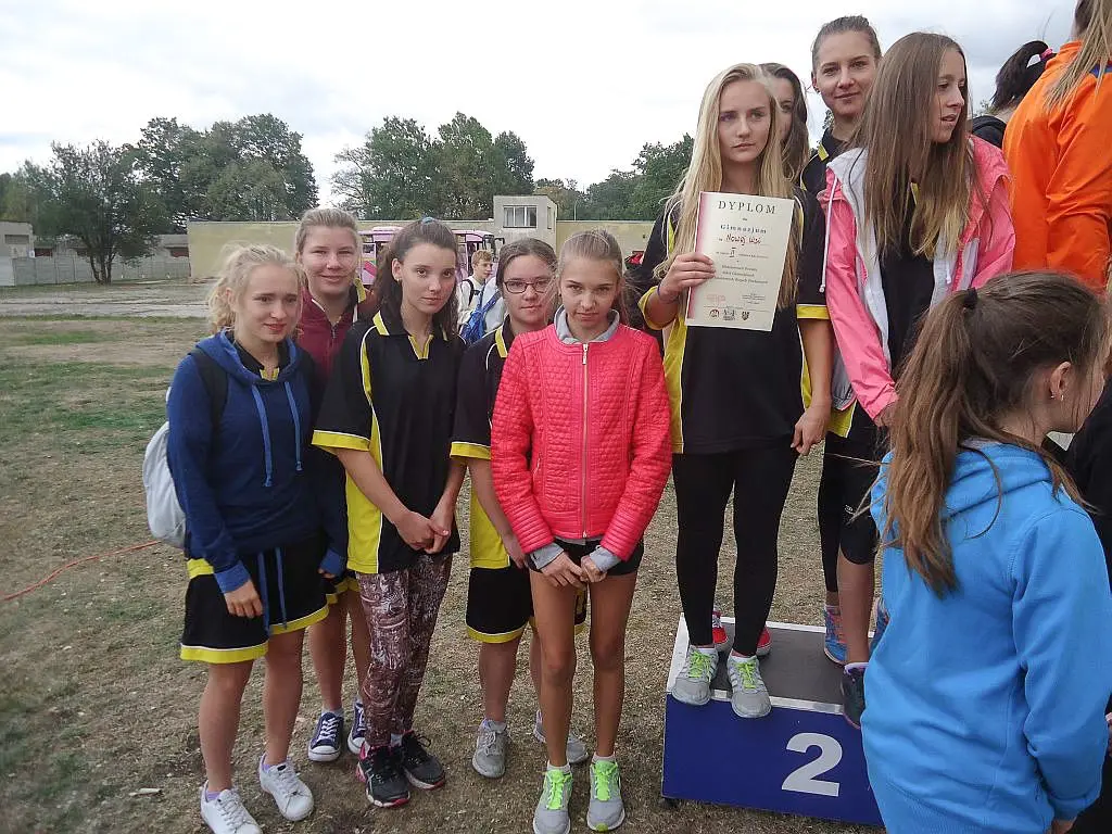 SP nr 4, GS nr 1, I LO i ZSE najlepsze
