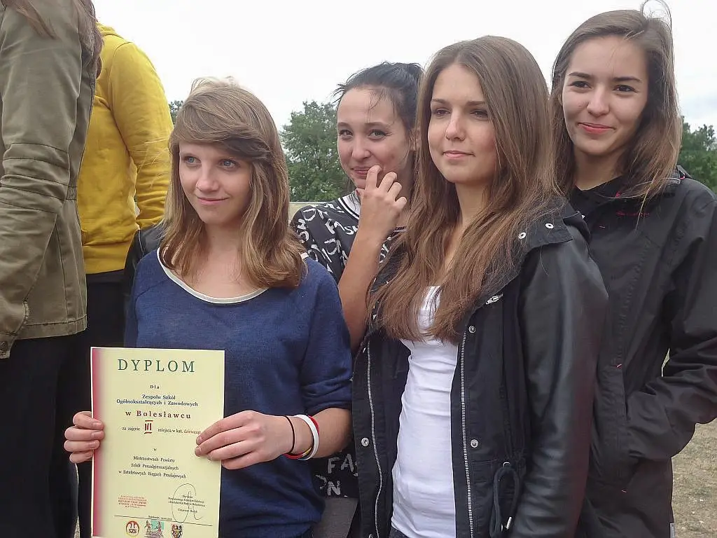 SP nr 4, GS nr 1, I LO i ZSE najlepsze