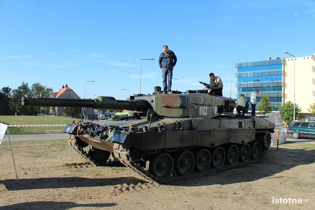 Sprzęt wojskowy Czarnej Dywizji przyciągnął tłumy