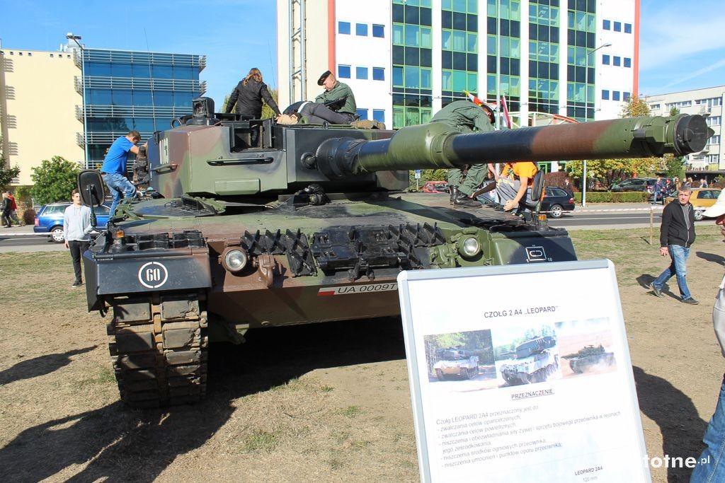 Sprzęt wojskowy Czarnej Dywizji przyciągnął tłumy