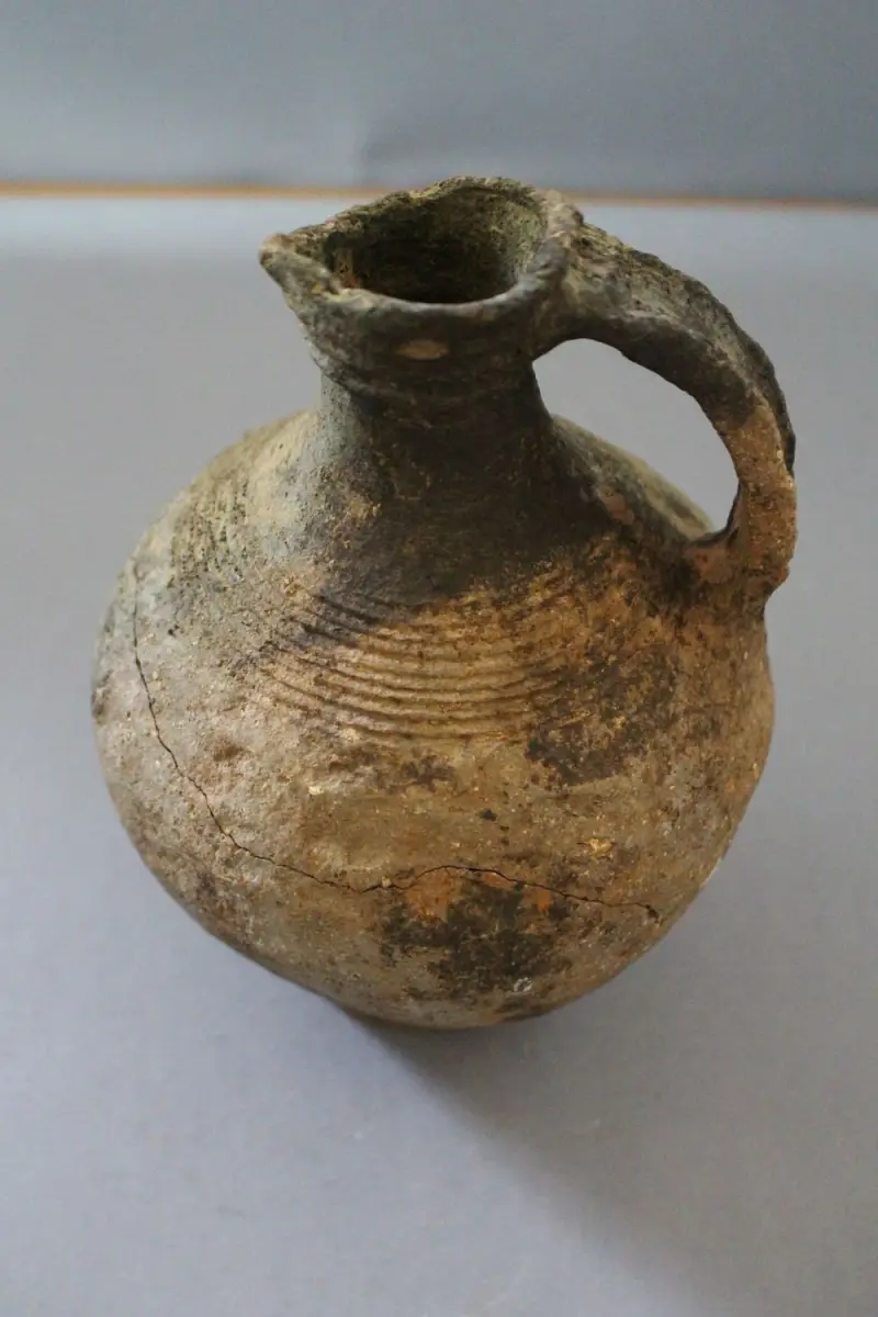 Znaleziska archeologiczne przekazane Muzeum Caramiki