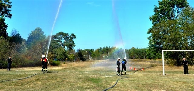 Strażackie zawody w Ołoboku. OSP Ławszowa najlepsza