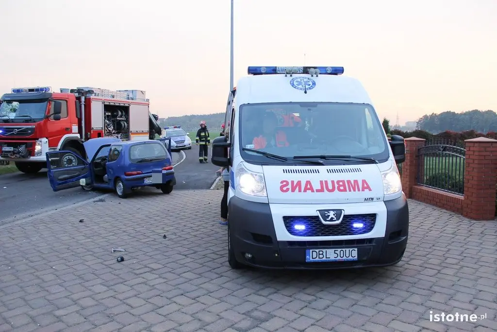 Dwie osoby ranne po zderzeniu w Kruszynie