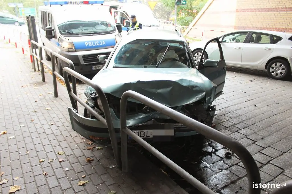 Wypadek pod wiaduktem