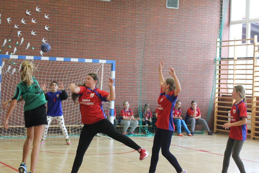 Szczypiornistki z Kruszyna najlepsze w gminie