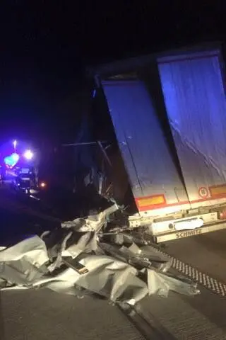 Zderzenie dwóch TIR-ów na A4