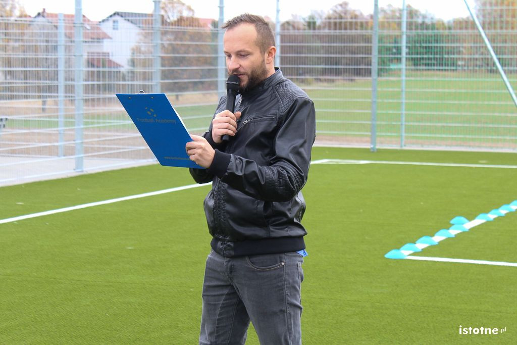 Orlik na Osiedlu Przylesie otwarty