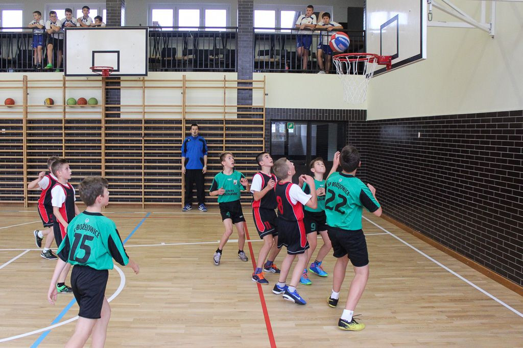Koszykarze z Kruszyna najlepsi w gminie
