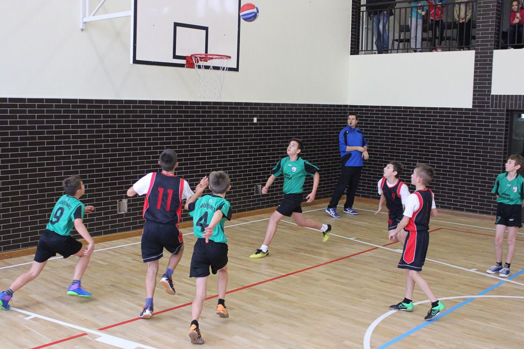 Koszykarze z Kruszyna najlepsi w gminie