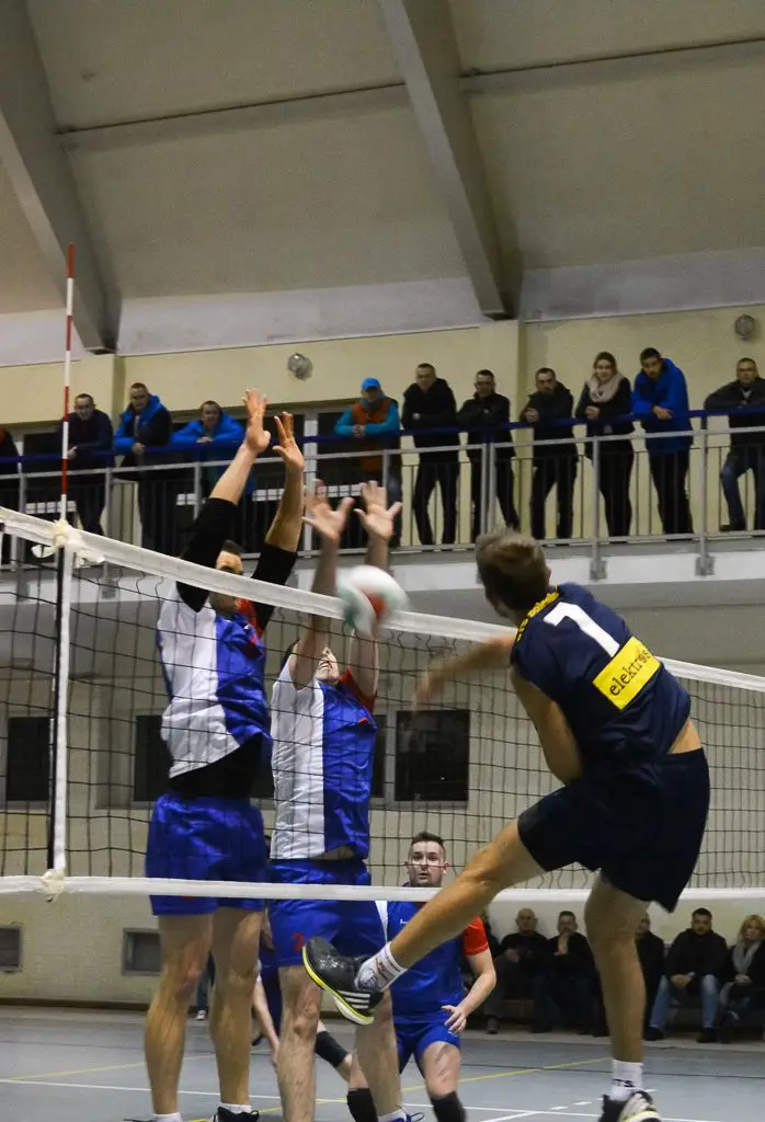 BTS Elektros vs Ikar Legnica 3:0