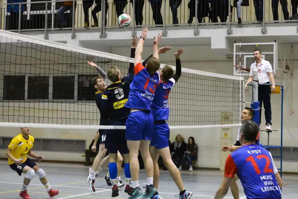 BTS Elektros vs Ikar Legnica 3:0