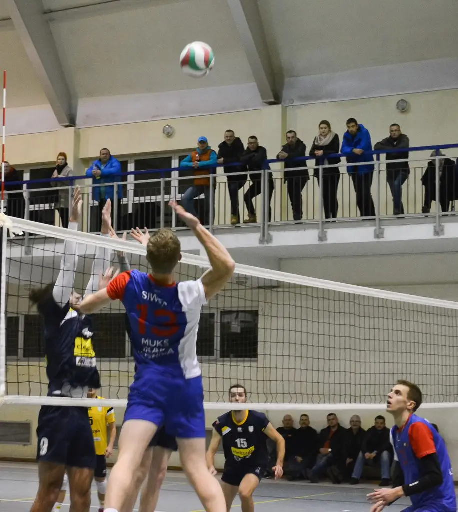 BTS Elektros vs Ikar Legnica 3:0
