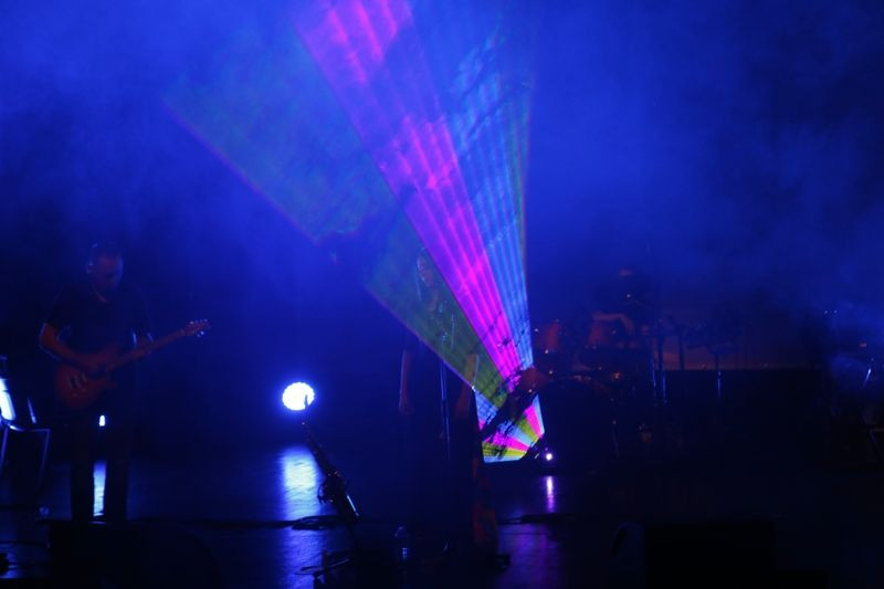 Pink Floyd w świetle księżyca w sali Forum BOK-MCC