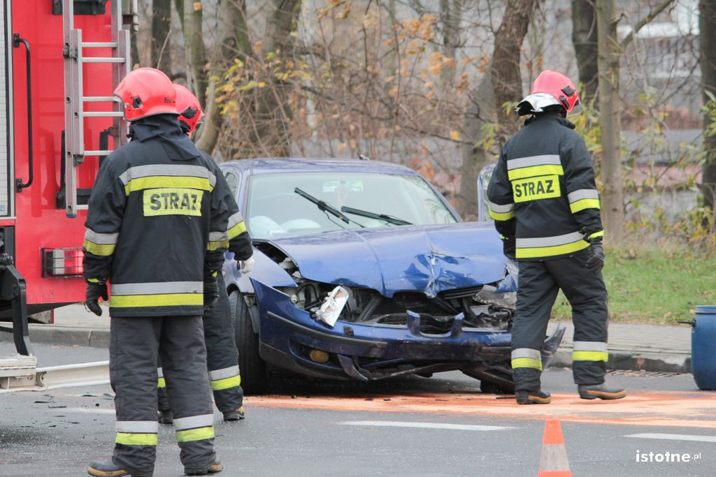 Znowu wypadek na Cieszkowskiego i Modłowej