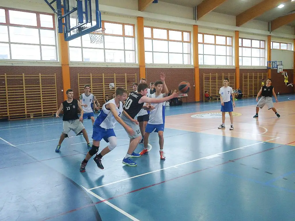 Koszykarze z Gimnazjum nr 1 w finale strefowym