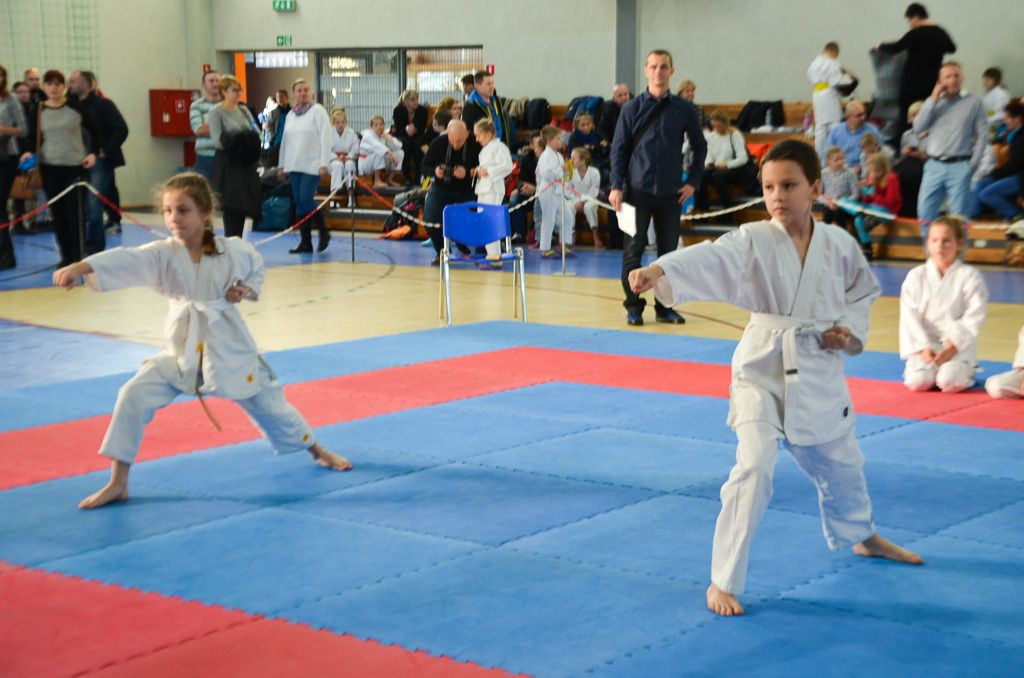 Karatecy TOP Bolesławiec z 14 medalami