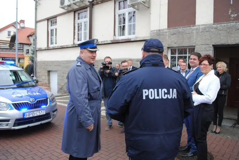 Bogatyńscy policjanci mają nowe samochody