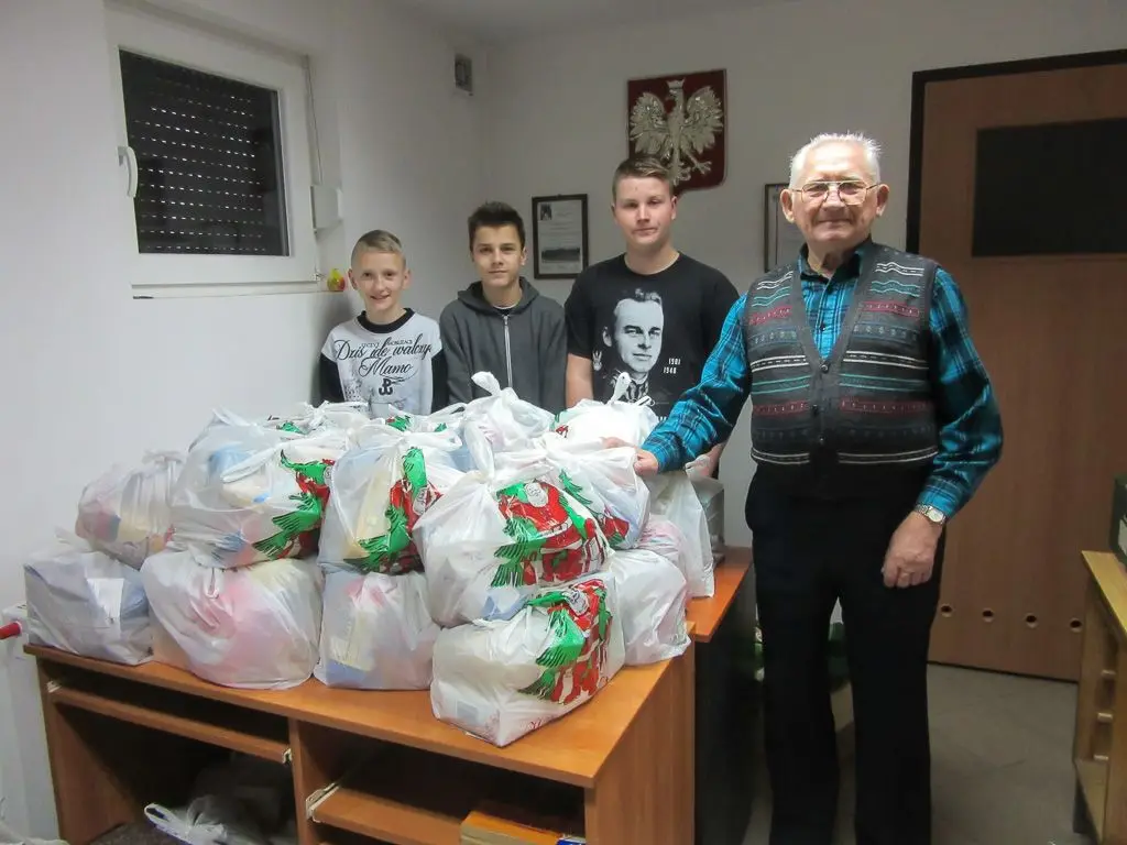 250 paczek dla Kresowian