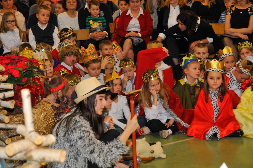 Przy śpiewie kolęd, w nastroju świątecznych przemyśleń…