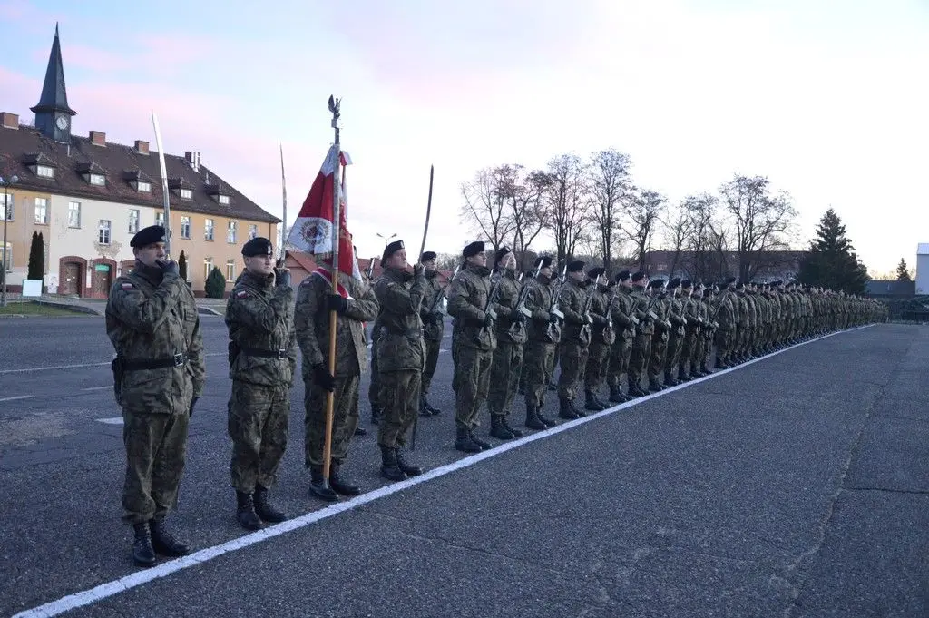 Elewi zakończyli szkolenie w 23 Śląskim Pułku Artylerii