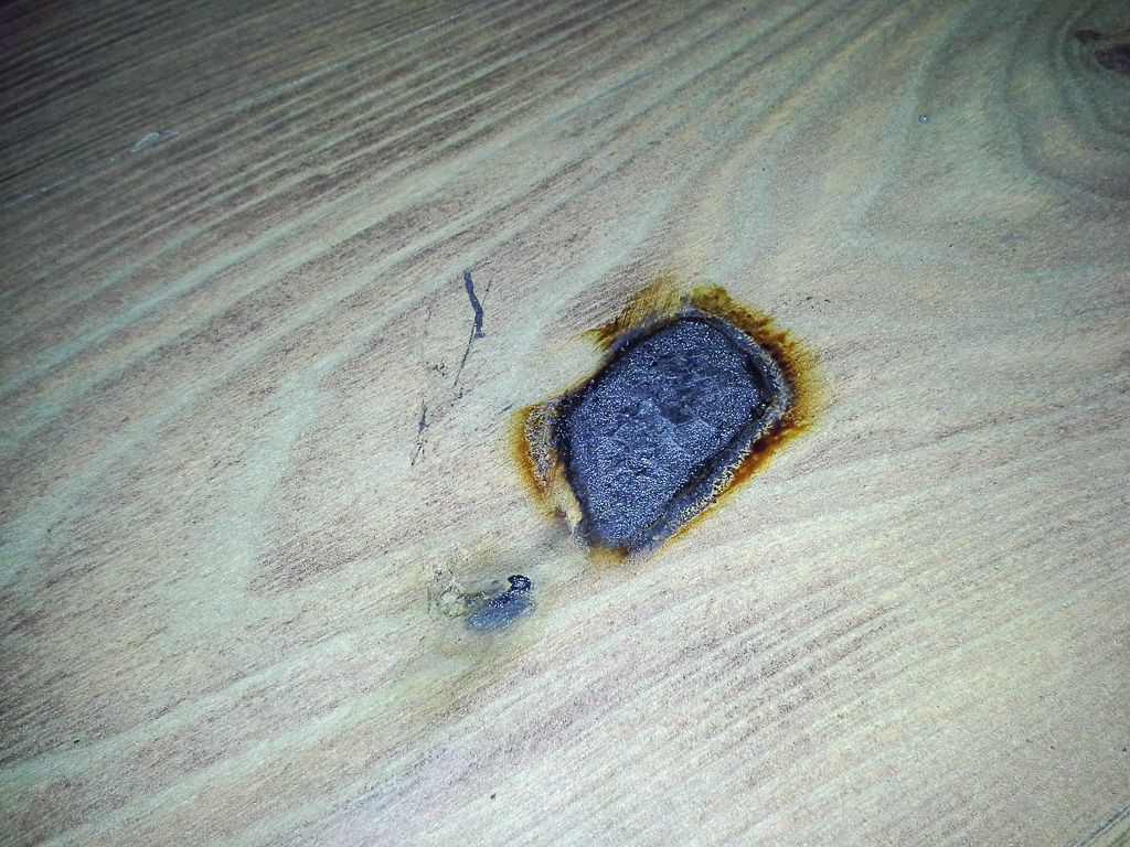 Telefon niemal nie wybuchł dziecku w ręce