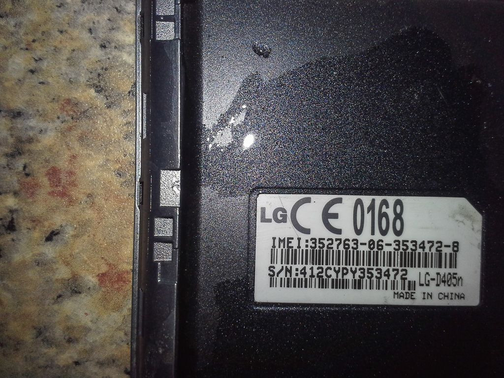 Telefon niemal nie wybuchł dziecku w ręce