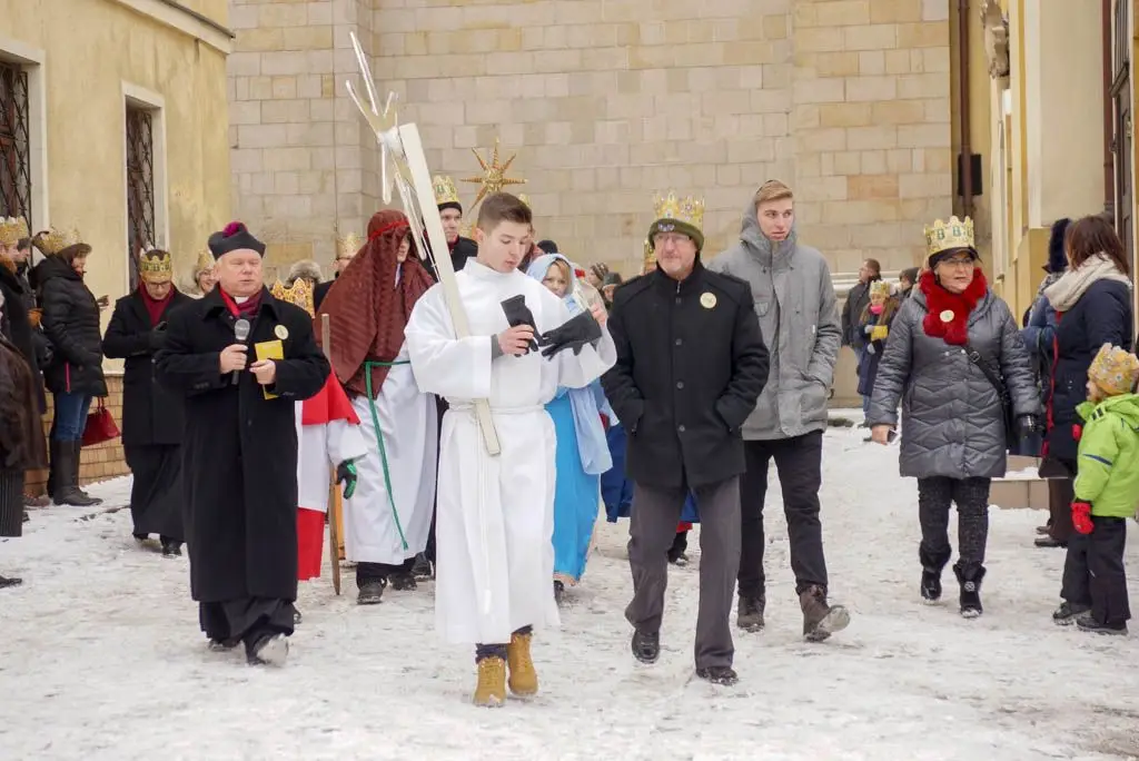 Orszak Trzech Króli przeszedł ulicami Bolesławca