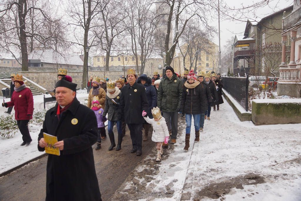 Orszak Trzech Króli przeszedł ulicami Bolesławca