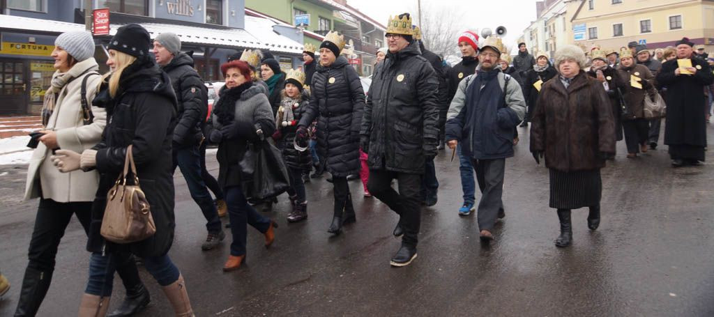 Orszak Trzech Króli przeszedł ulicami Bolesławca