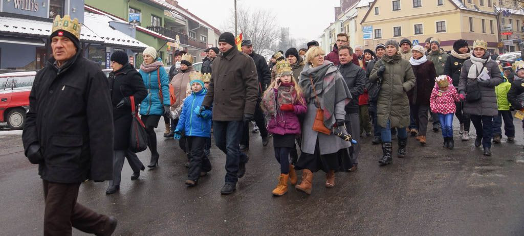 Orszak Trzech Króli przeszedł ulicami Bolesławca