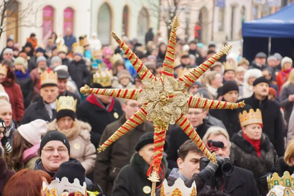 Orszak Trzech Króli przeszedł ulicami Bolesławca