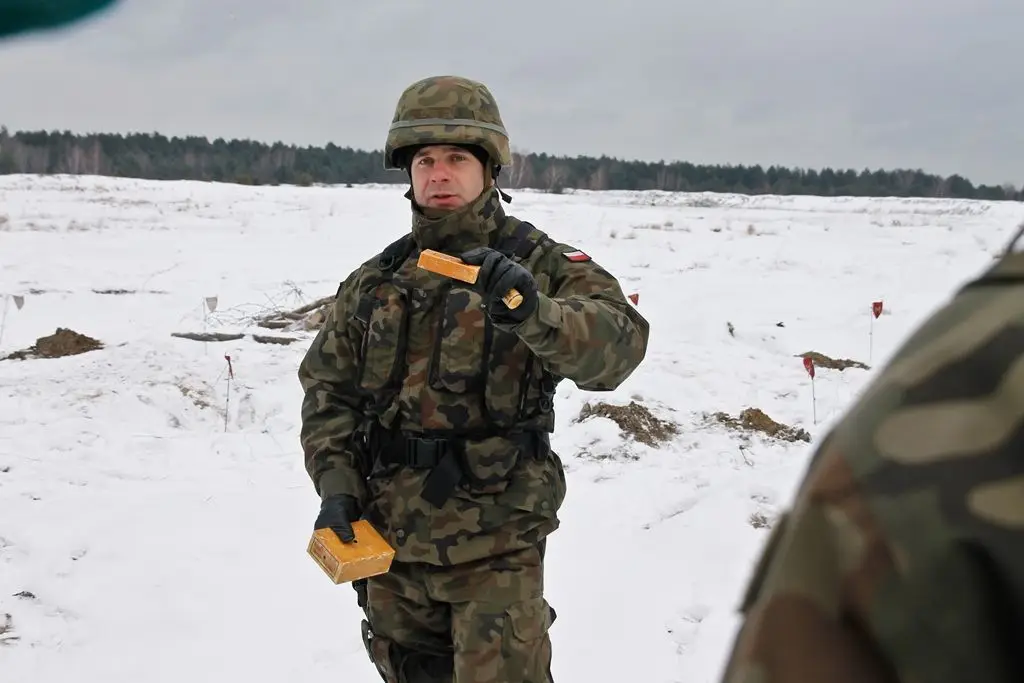 Young Riflemen at Engineer Training