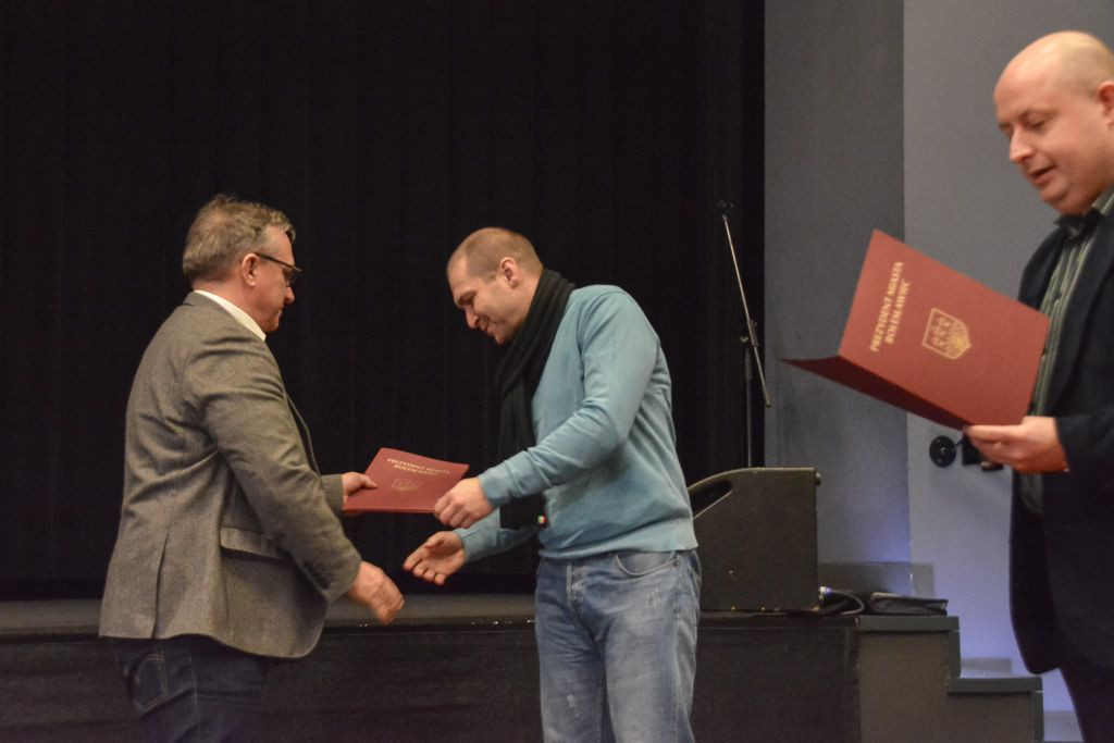 Promesy dotacji z budżetu miasta wręczone