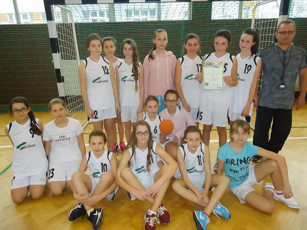 SP Nowogrodziec i „jedynka” w finale strefowym
