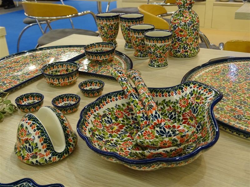 Nowe wzory ceramiki bolesławieckiej Z.C. Bolesławiec